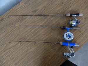 lot 10 image: 3-Ice Fishing Combos Frabill, Gander Mountain, Shakespeare, Premier, Dave Genz