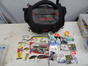 lot 24 image: Ugly Stick Fishing Bag With Assorted Tackle & Lures Berkley, Hellcat, Thin Fin & More