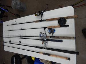 lot 32 image: Assorted Rods (Broken Tips) & Reels