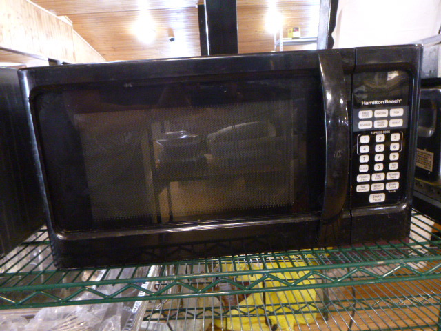 Sold at Auction: HAMILTON BEACH MICROWAVE