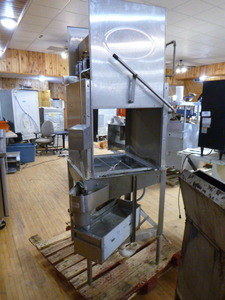 lot 1 image: American Dish Service Dishwasher