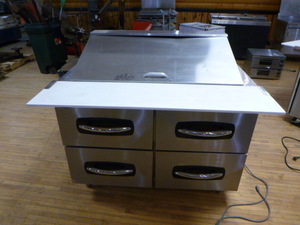 lot 3 image: Norlake 4 Drawer Prep Cooler