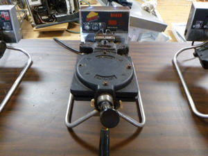 lot 19 image: Carbons Golden Malted Rugged Waffle Maker