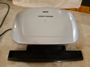 lot 25 image: George Forman Grill