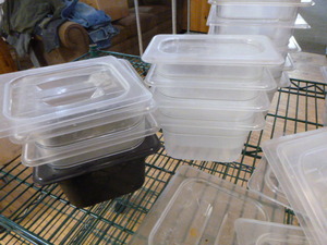 lot 41 image: Salad Bar Pans