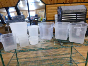 lot 42 image: Plastic Containers