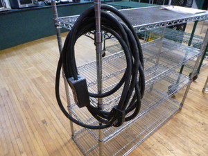 lot 95 image: Heavy Duty Electrical Cord