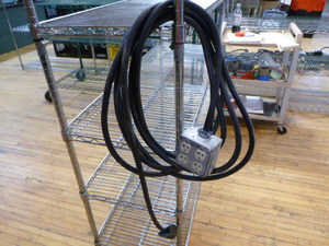 lot 104 image: Heavy Duty Electrical Cord