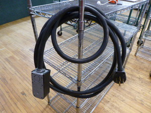lot 108 image: Heavy Duty Electrical Cord