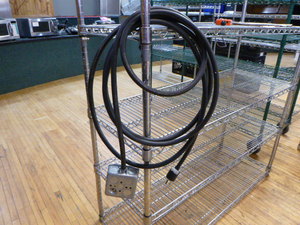 lot 113 image: Heavy Duty Electrical Cord