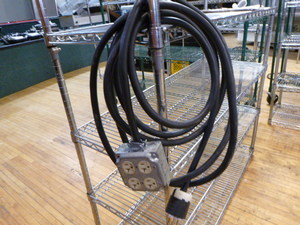 lot 118 image: Heavy Duty Electrical Cord