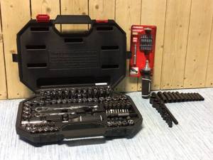 Husky Mechanics Tool Set (94-Piece) Customer Returns See Pictures
