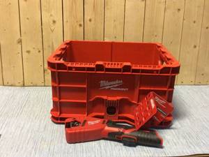 Milwaukee M12 12-Volt Lithium-Ion Cordless Copper Tubing Cutter (Tool-Only) Customer Returns See Pictures