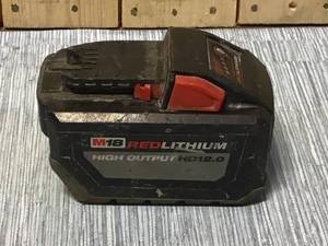 Milwaukee M18 18-Volt Lithium-Ion High Output 12.0Ah Battery Pack Customer Returns See Pictures