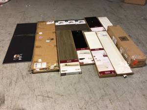 MIX LOT OF DECO SHELF Customer Returns See Pictures
