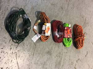 MIX LOT OF INDDOROUTDOOR EXTENSION CORD Customer Returns See Pictures