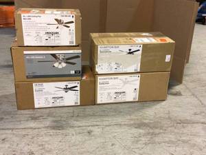 MIX LOT OF CEILING FANS Customer Returns See Pictures