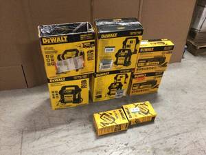 Lot of Assorted Mixed Portable Power Stations Customer Returns See Pictures