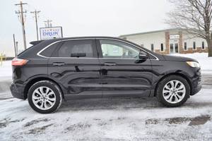 2019 Ford Edge Titanium - AWD - 23,785 MILES