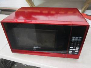 sunbeam 0.7 cu.ft 700 watt countert...