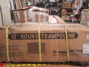 12 foot round trampoline open box ...