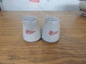 Red Wing Salt & Pepper