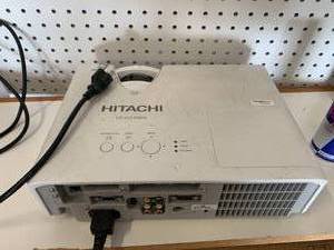 lot 29 image: Hitachi CP-X2530WN Projector