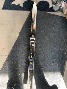 lot 36 image: Rossignol Edge Snow Skis Made in Spain
