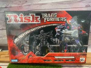 lot 59 image: New Sealed 1997 Transformers Risk Game