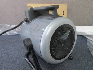 lot 175 image: NewAir Portable 120V Electric Garag...