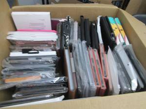 lot 231 image: Box of Assorted iPad & Tablet Cases...