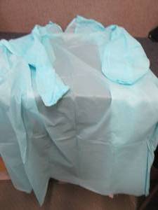 lot 306 image: 2 Cases of 120cs Blue Disposable W...