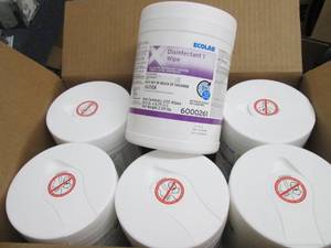 lot 320 image: Case of 12-220 ct Canisters Ecolab ...