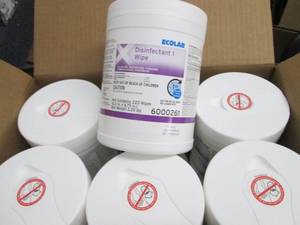lot 324 image: Case of 12-220 ct Canisters Ecolab ...