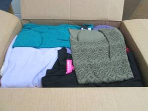 lot 48 image: Box of Assorted Womenss Winter Top...