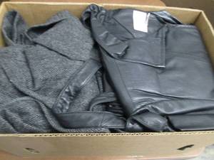 lot 71 image: Box of Assorted Womens Winter Coat...