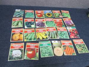 lot 101 image: 24 pks Assorted Ferry Morse Vegetab...