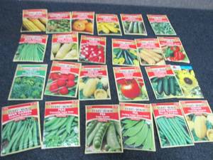 lot 105 image: 24 pks Assorted Ferry Morse Vegetab...