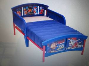 lot 120 image: Delta Paw Patrol Toddler Bed open b...