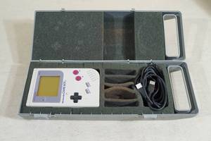 Nintendo Game Boy with Storage Case - Works