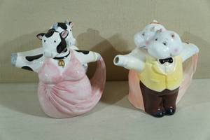 Tea Pots - Dancing Hippos and Cows