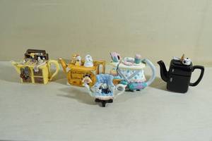 Tea Pots - Fridge, Oven, Chair