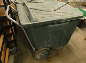 Dump cart approx 1 yard