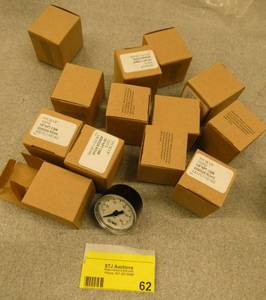 13 new SMC pressure gauges