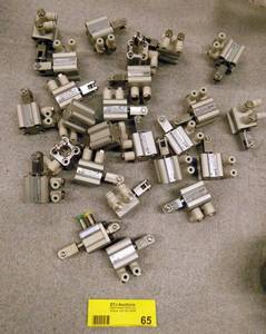 Lot of 25 new SMC cylinders
