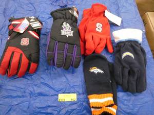 2 pair Winter thinsulate gloves - says One size fits most, and Large,  3 lighter weight