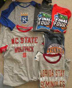 5 XL tshirts and 1 2XL