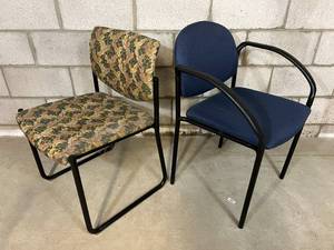 LOT OF 2 GUEST SIDE CHAIRS