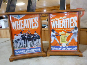 lot 65 image: 2 Encased World Champion Minnesota Twins Wheaties Boxes