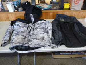 lot 67 image: 2 Mens Jackets